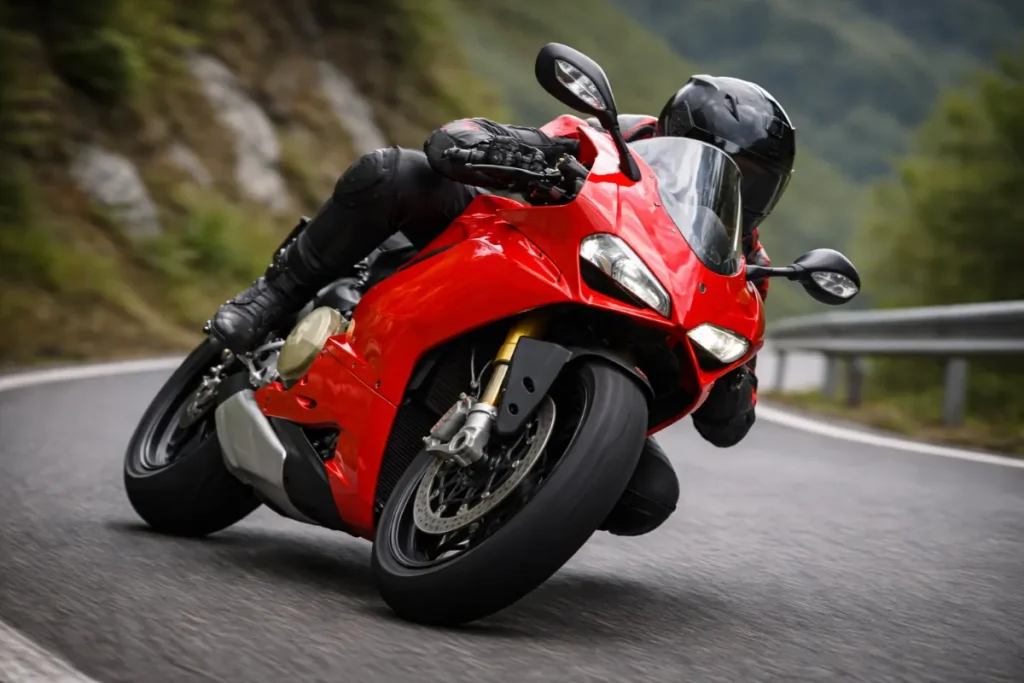 要注意｜タイミングベルト交換とデスモサービスは“車検費用”と別枠で考える